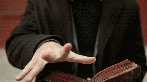 brakebillskids:  quentin and finger casting 