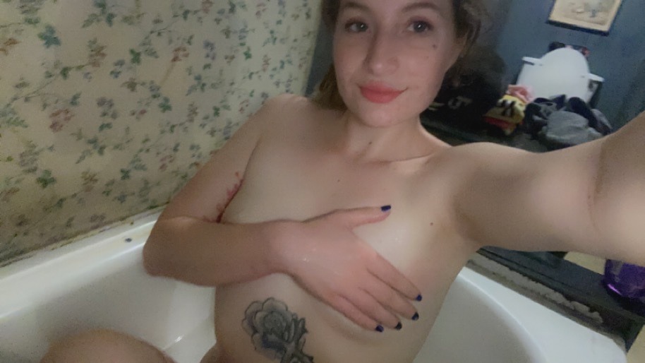 heavensent-666:heavensent-666:Baby, let me take your “buying content virginity” you won’t regret it 🥰 onlyfansHelp me with my bills 🥺