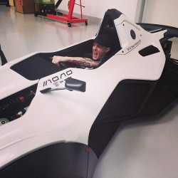 deadmau5:  Brb. Test drive. @discovermono