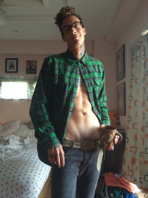 13percentkook:  Damn morning are cooling down fast this fall.