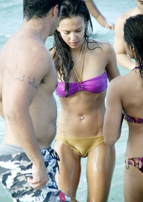 celebgoodies:  Jessica Alba  https://celebgoodies.tumblr.com porn pictures