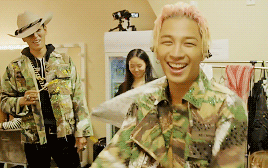 Porn photo seunghuyn:  MADE TOUR REPORTS - YOUNGBAE