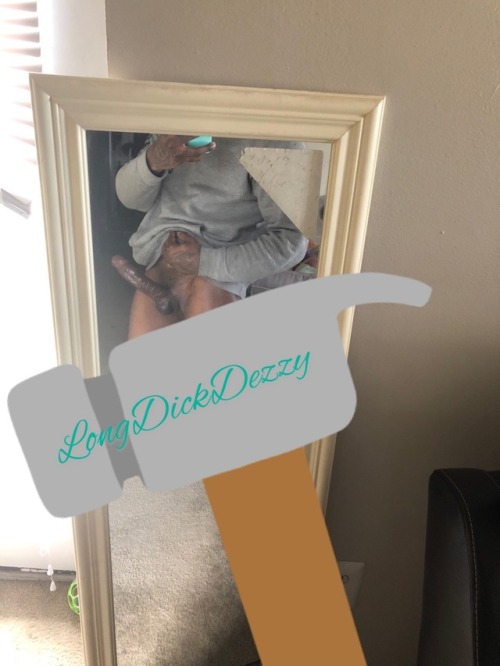 longdickdezzy: LET ME SMACK THIS DICK ON YOUR CLIT