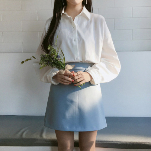 brainunderagroove: re-ika:zip-back a-line skirt 41,285원 パンツの見えない美学