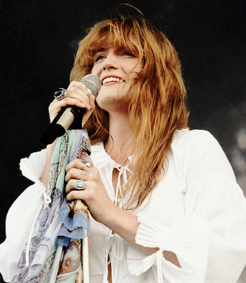 qayastronaut: Florence Welch of Florence + The Machine performs at Bonnaroo Music &amp; Arts Fes