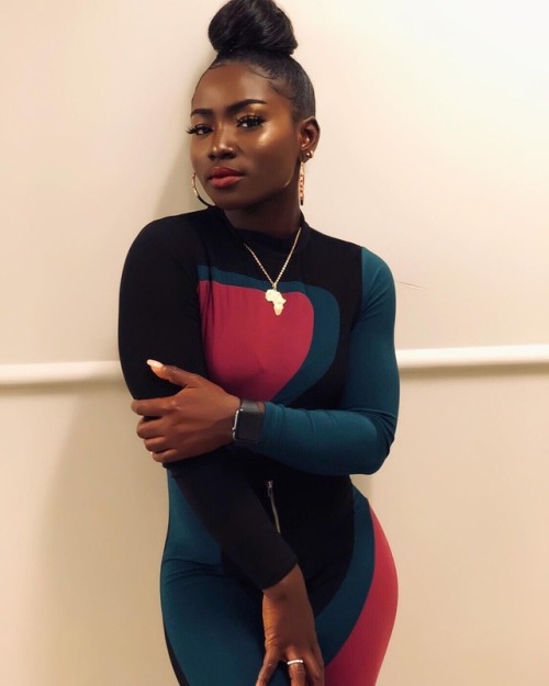blackgrlsaremagic:westafricandoll