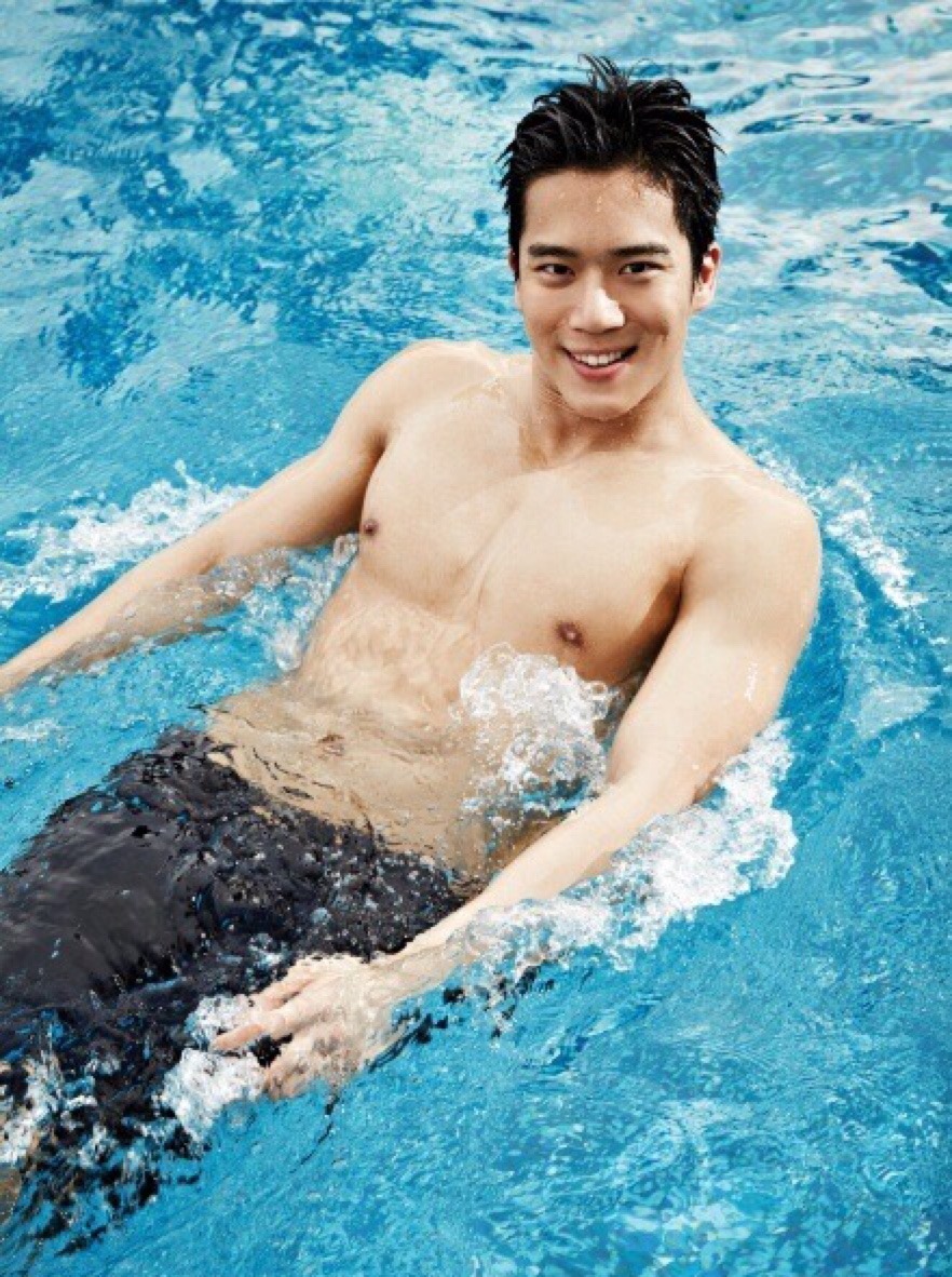 Ha Seok Jin 河錫辰