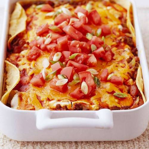bhgfood:  Bean and Beef Enchilada Casserole: Satisfy your craving for Mexican food with this hearty dish.   I need some of this right now. Yumm