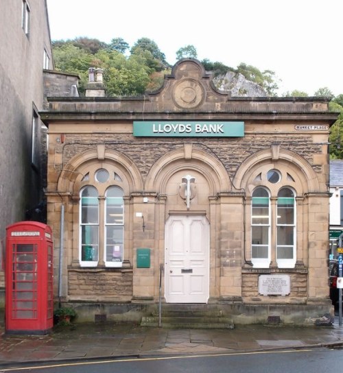 124daisies:Lloyds Bank, Settle