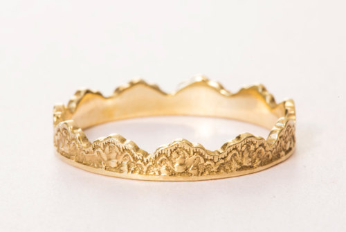 cervirae:sosuperawesome:Lace Rings - including Custom Lace - by Precious Lace Jewelry on EtsyMore li