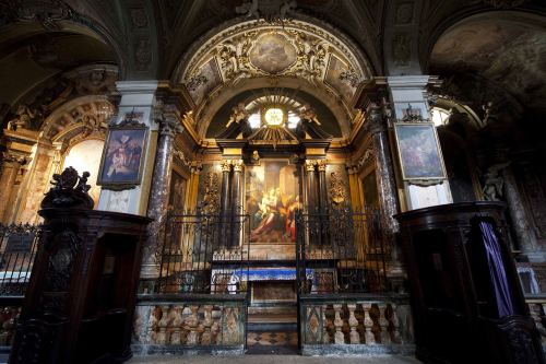 Some of the baroque side altars at San Francesco d'Assisi (Torino)1. Altar of the Crucifix2. Altar o