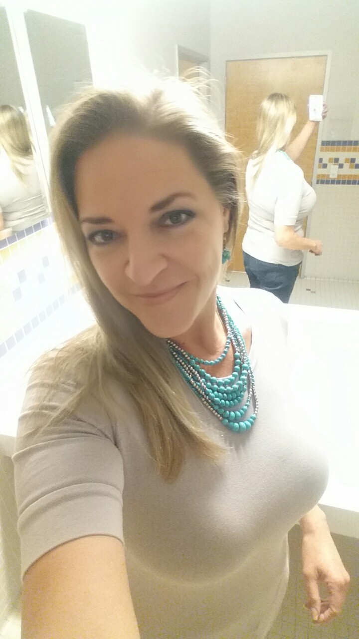 moonbeam27:  Happy St. Patrick’s day! Lol.. I tend to be a rebel… No green. 😘