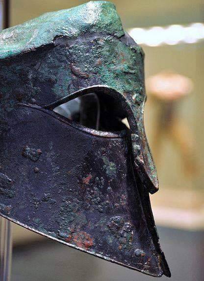 ancient-mystery:Helmet worn by the Athenian General Miltiades in the battle of Marathon 2500 years a