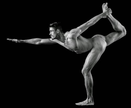 tvisueelgenot:  balance and beauty 