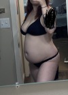 peach-belly:noticing this new gain has really settled into my hips and gut (empty)
