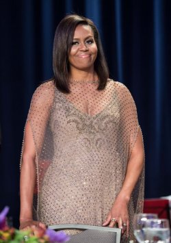 Accras:  First Lady Michelle Obama At The White House Correspondents’ Dinner 2016,