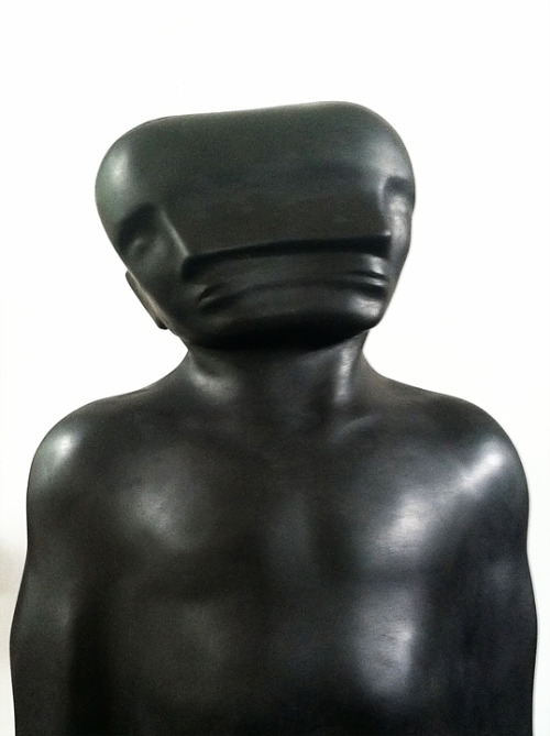 atavus:Emil Alzamora - Shift, 2013