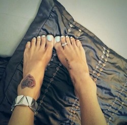 foot-fetish-girl:  Foot Fetish