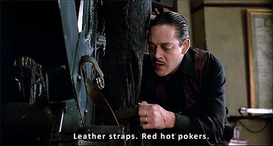 classichorrorblog:  The Addams FamilyDirected by Barry Sonnenfeld (1991)  