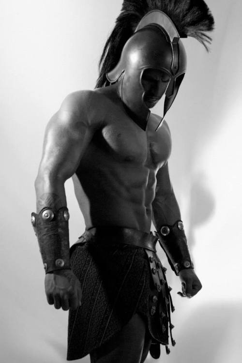 marcelenur:  Erko Jun http://marcelenur.tumblr.com/ 