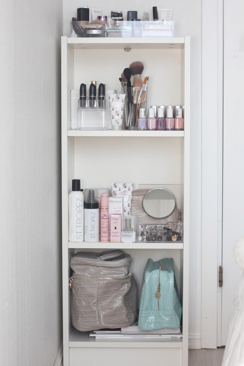  Aurora Mohn’s Room 