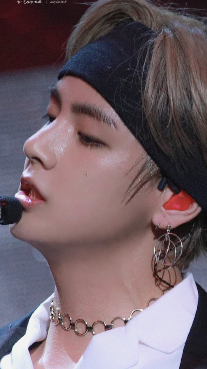 Bts Wallpapers Taehyung Headband Wallpapers Please Like Reblog Bts Wallpapers Taehyung Headband Wallpapers Please Like Reblog