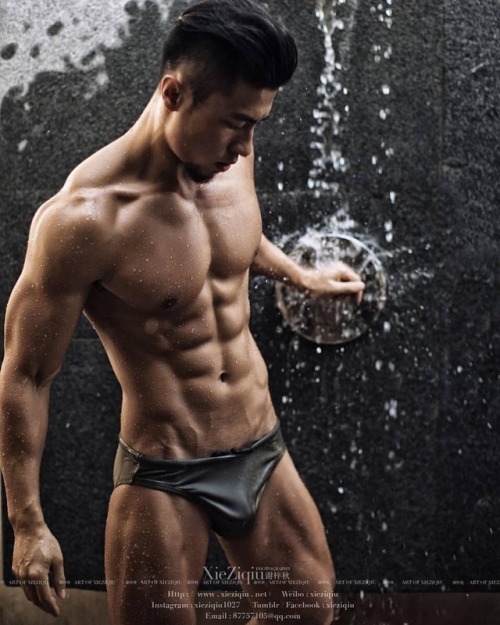 xieziqiu:  #hunk #hunkguys #sexy #sexymen #malemodel #asianhunk #asianboy #hothunk #hothunk_asia #muscle #fitness #underwear #swimwear