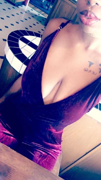 lookbackatyouforwhat:  Jumpsuit season ❤