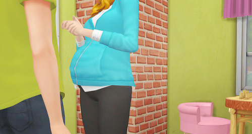 annnnnnd i’m back with some more quigleys!ava’s bump looks so cute in this sweater!!