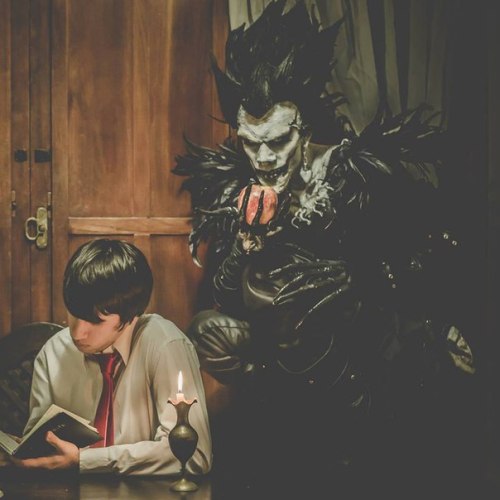 bedenehapsedilenruhlar:Death Note CosplayInstagram: @artwoonz