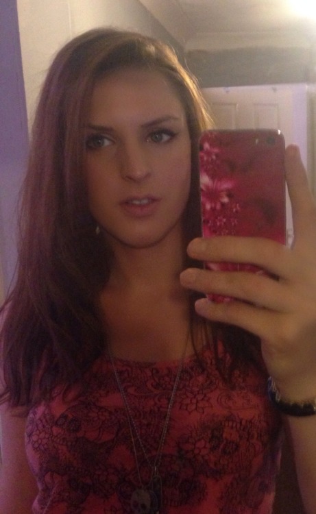 lara-thorn:  After a couple of miserable down days I think I might be back to my old ‘new’ self :)