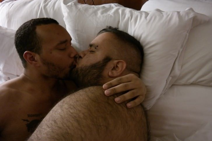 gabeg9021:  naughtyjustlikeyou:  ugtome2000  Mmmm