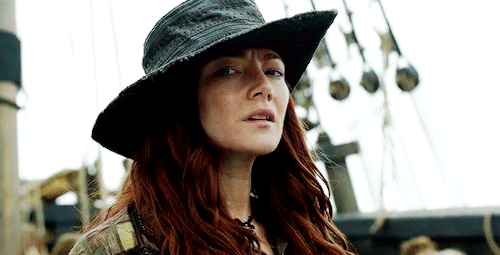flinthamiltons:☠ The ladies in 4.01