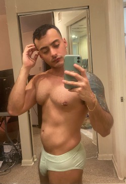 wilowisp:hello from your favorite they/them 