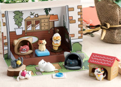 meowoofau:  neko atsume toys now available  It was only a matter