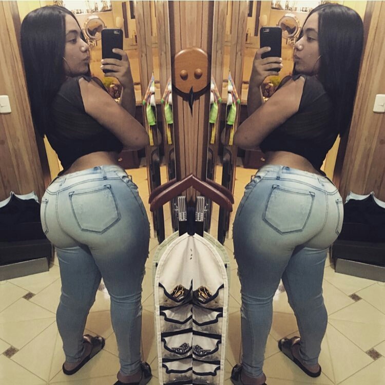 follow, show love, share 💋💋