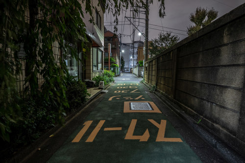 nevver:Tokyo sleeps tonight, Robert Götzfried