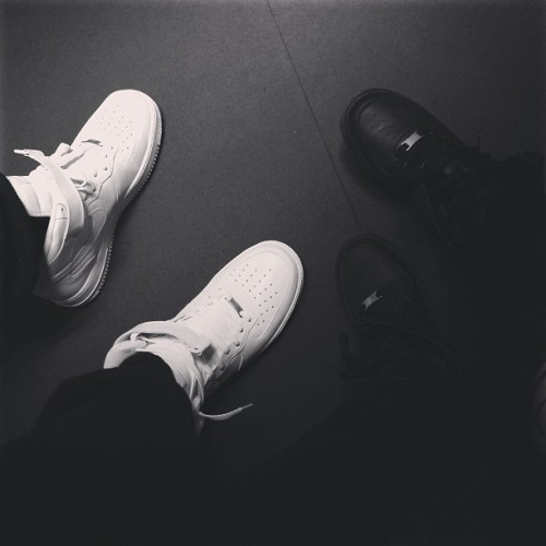 blvckgvlden:  x 