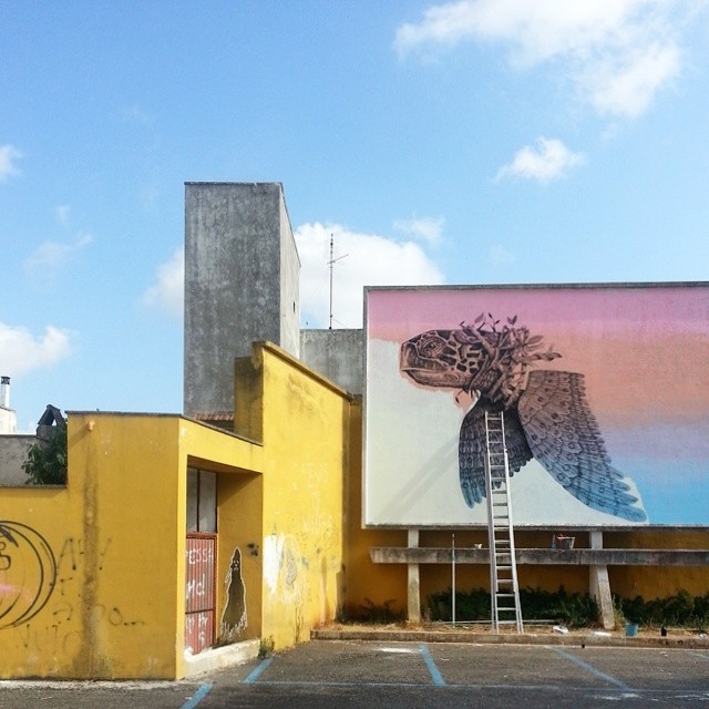 instagram:  Creating Murals of Imagined Creatures the Whole World Can See with @alexis_diaz