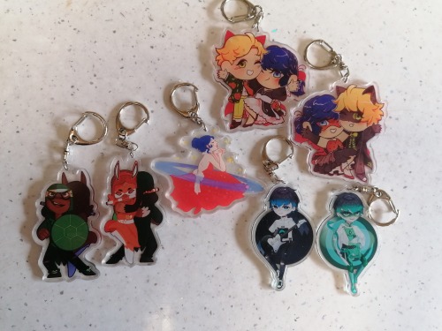 UPDATE: We have our charms!From left to right -Carapace & Rena Rouge - @itsasimplereasonMarinett