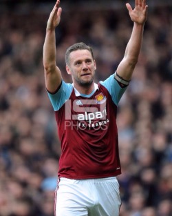 leakedmalecelebs:  #kevinnolan #football