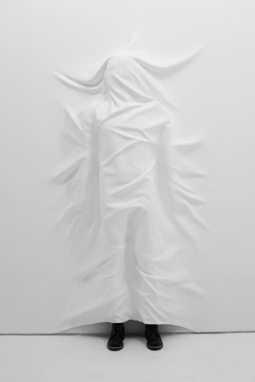 chromeus:The Fall, The Ball and The Wall by Daniel Arsham 