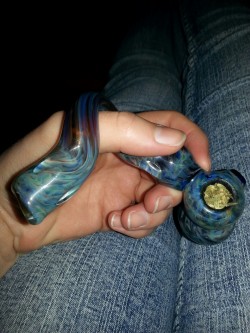 love-and-reefer:  Agh, this pipe is my favorite!