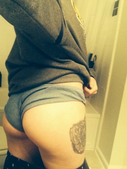 nicevagina:   heyyyy(:  hii