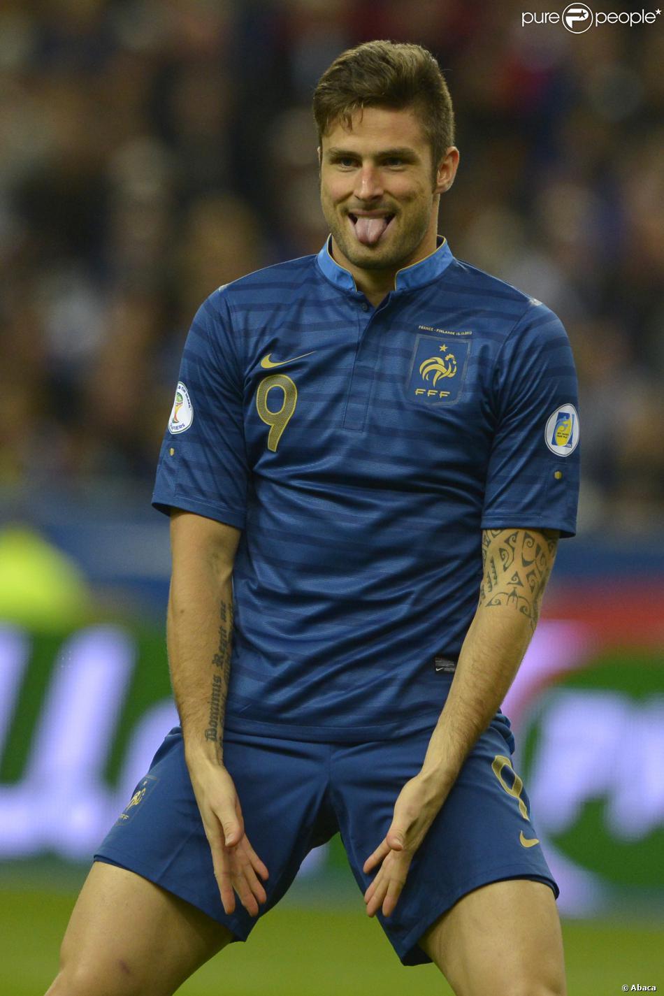 k-achaceira:  ISSO A GLOBO NÃO MOSTRA :O ❤ Atacante - França Olivier Giroud 