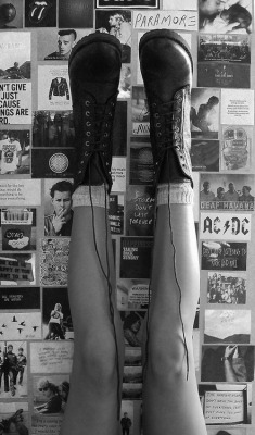 andryjalwy:  Grunge Shoes | via Tumblr su