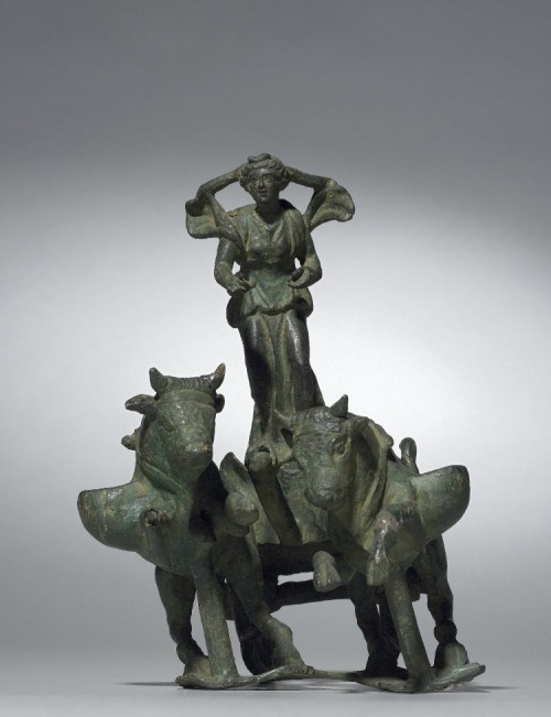 records-of-fortune: 1st - 2nd Century Roman. Lamp in the form of Luna in a chariot pulled by bulls. 