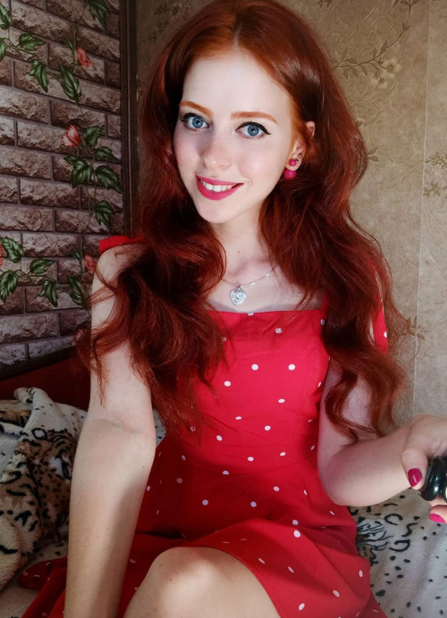 awesomeredhds02: katiefoxy_94 «There are