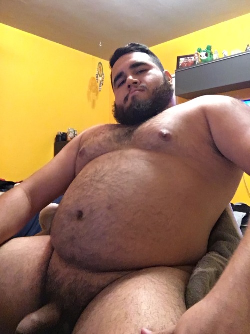 mrray24:  mrrobotico:  Horny  So yummy