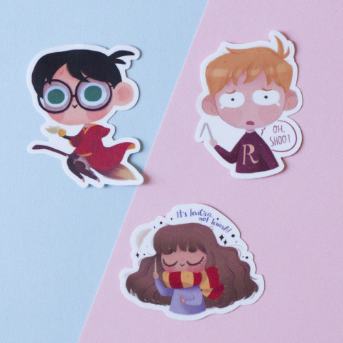 Guyyys!! The Harry Potter stickers are already in the shop! I&rsquo;ve made two different sets, pack